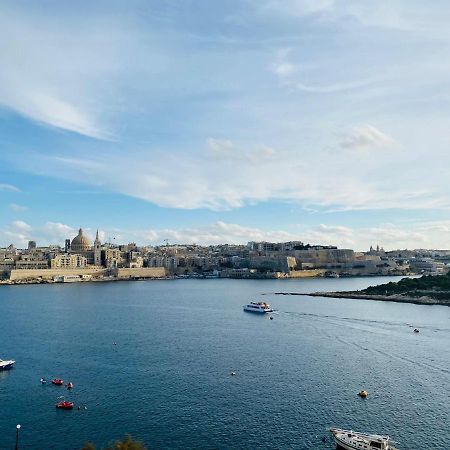 Sliema Seaview Apartment- Valletta Views - Apt 8, 49 Tigne Point Mansions Exterior photo